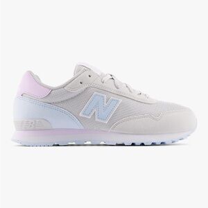 4.5 NEW New Balance Big Kids' Light Gray Pastel Blue Pink Sneakers nwot